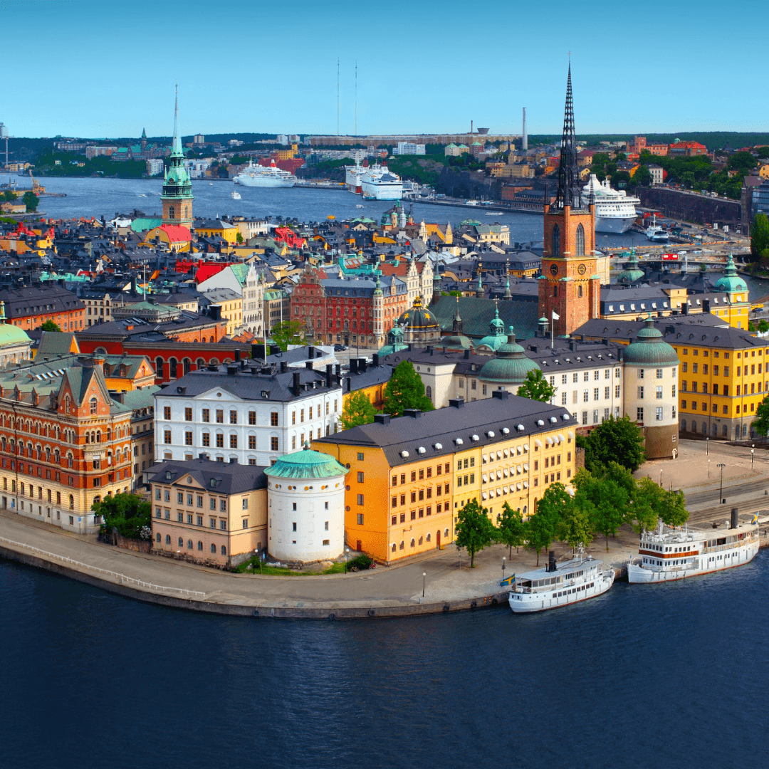 Stockholm: Discover Sweden’s vibrant capital through a blend of modernity and history. Highlights include the Royal Palace, the charming cobblestone streets of Gamla Stan (Old Town), and the futuristic Vasa Museum, housing a preserved 17th-century warship.