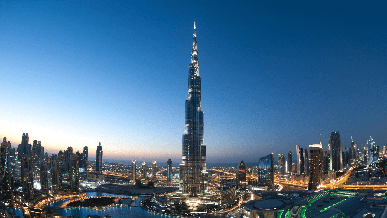 Why Visit the United Arab Emirates? Discover a Land of Luxury, Culture, and Adventure
