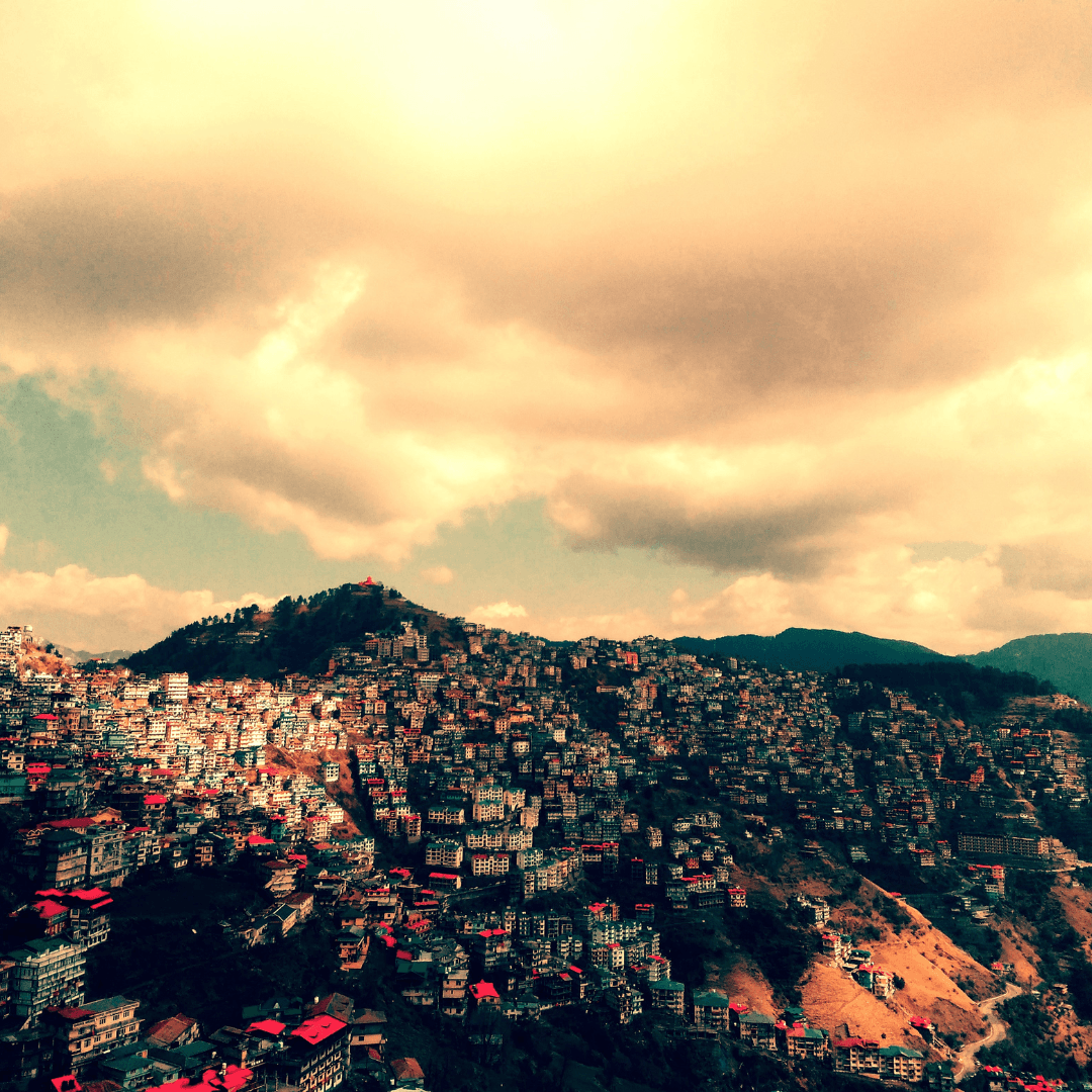 The Ridge offers a stunning panoramic view of the surrounding snow-capped peaks and valleys. It is a perfect spot for photography enthusiasts and nature lovers to capture the majestic beauty of Shimla.