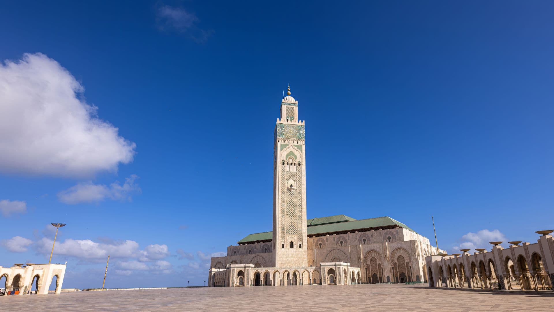 Explore the Rich Culture and Stunning Landscapes of Morocco