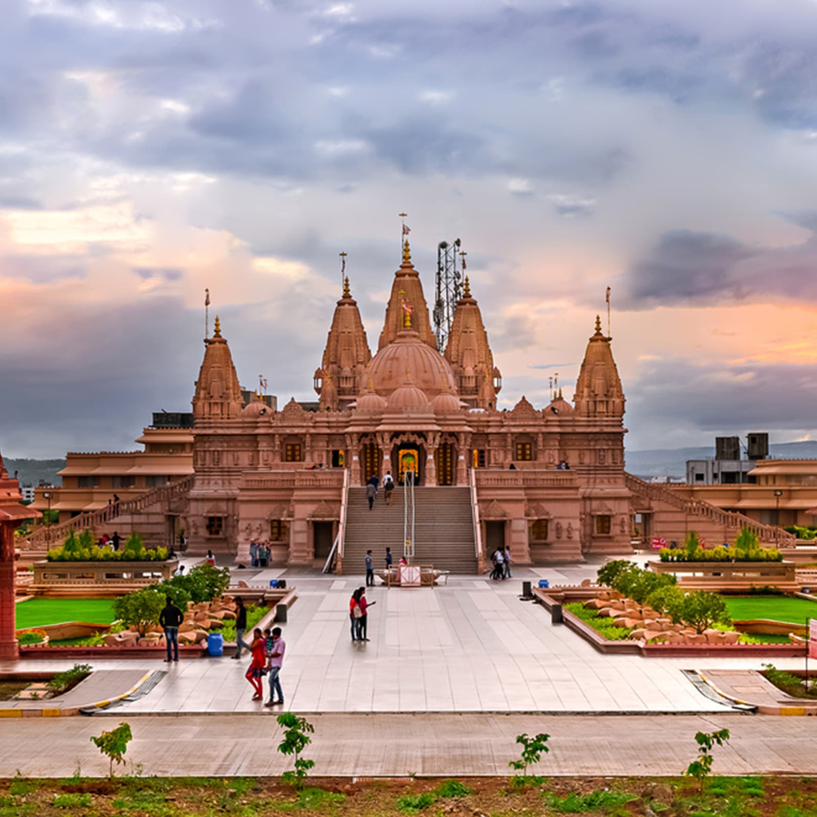 Destination image image4