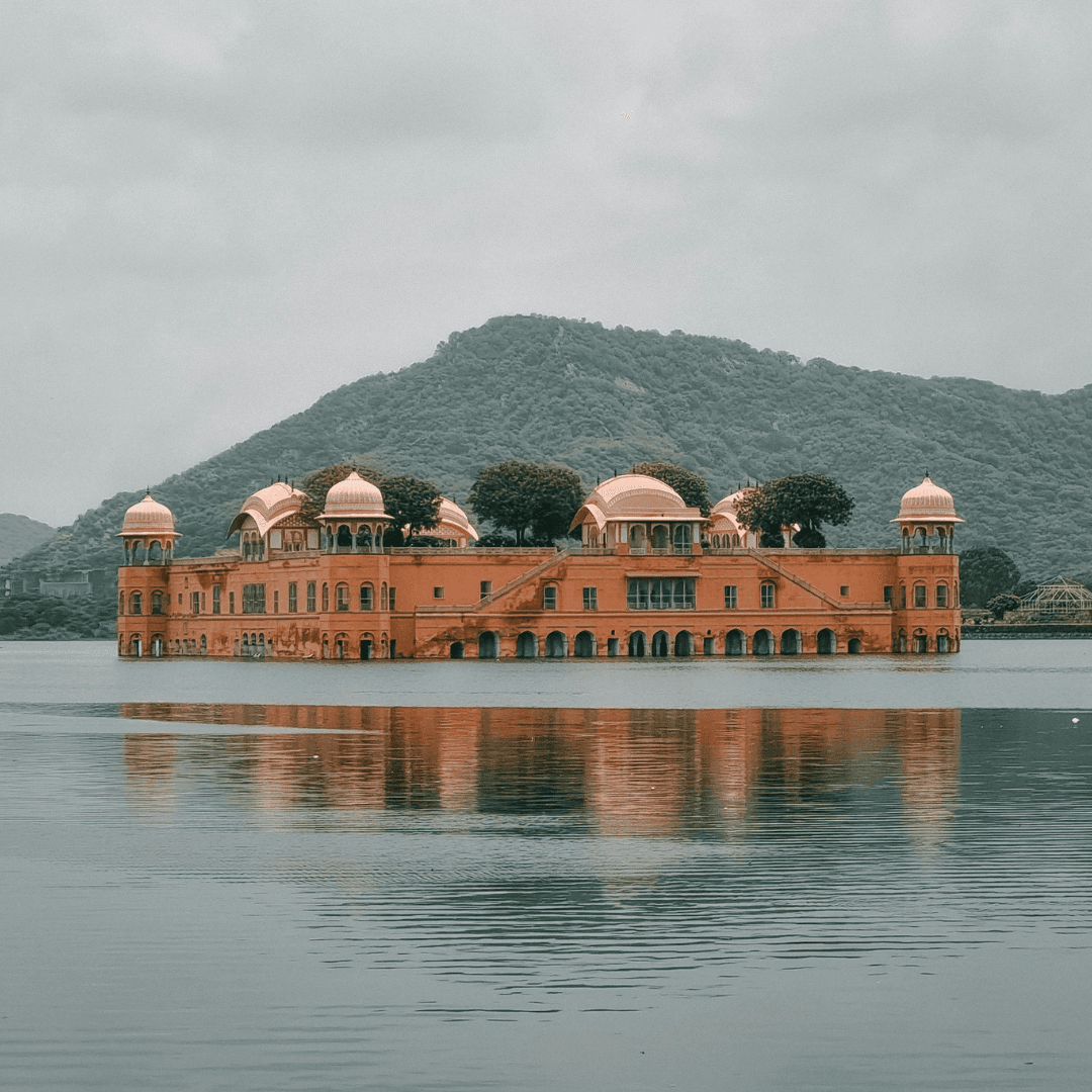 Destination image image4