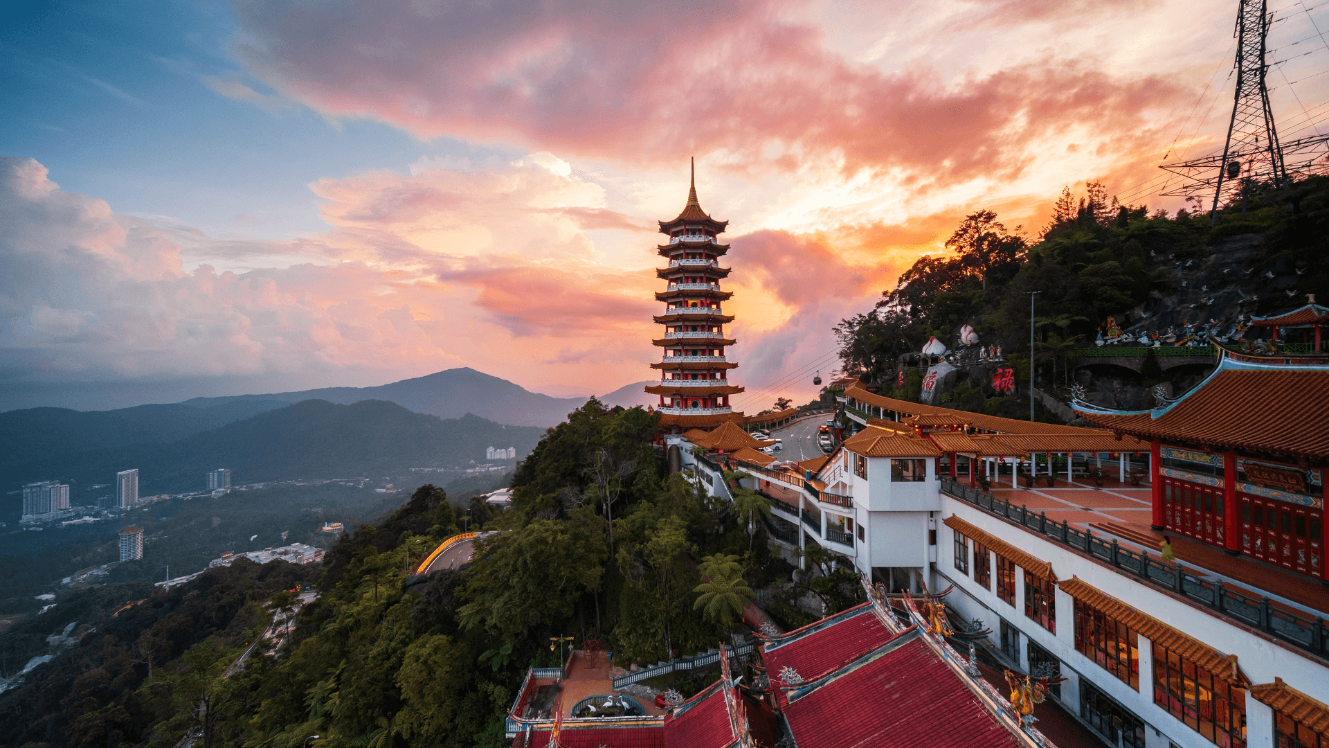 Discover Cultural & Scenic Gems in Kuala Lumpur & Genting Highlands – from iconic landmarks to breathtaking hilltop escapes.